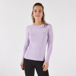 Koszulka do biegania z długim rękawem damska Kiprun Run 500. Fioletowe koszulki sportowe damskie KIPRUN, s, bez wzorów, z elastanu, bez kołnierzyka, bez ramiączek, do biegania. Za 99.99 zł.