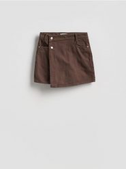 Jeansowe spódnico-szorty - dark grey jeans. Szare szorty damskie Reserved, bez wzorów, z bawełny. Za 99.99 zł.