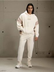 Bluza hoodie z napisem - kremowy. Białe bluzy męskie Sinsay, l, bez wzorów, bez kaptura. Za 69.99 zł.