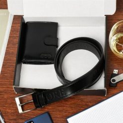 Zestaw męski skórzany premium Beltimore portfel pasek U17 : Kolory - czarny, Rozmiar pasków - r.115-130 cm. Czarne paski damskie bez wzorów. Za 114.90 zł.