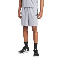 Krótki pikowany adidas Train Essentials 3-Stripes. Czarne buty sportowe męskie Adidas, z materiału, bez zapięcia, na fitness i siłownię. Za 150.00 zł.