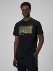4F T-shirt regular z nadrukiem męski - czarny L. Czarne t-shirty męskie 4f, l, bez wzorów, z dresówki, klasyczne, bez kołnierzyka. Za 69.99 zł.