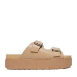 Klapki G-Star. Brązowe klapki damskie G-Star, bez wzorów, retro, bez obcasa. Za 209.99 zł.