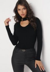 Czarny Sweter z Golfem z Ozdobnym Wycięciem Essine. Czarne swetry damskie Born2be, na zimę, bez wzorów, bez kołnierzyka, bez ramiączek, bez kaptura. Za 39.99 zł.