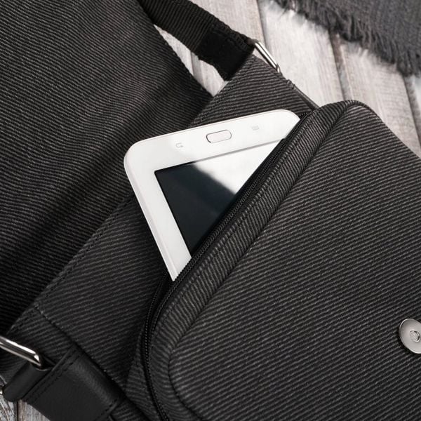 Paolo Peruzzi Portfel męski AY-06-BL i torba męska skórzana na ramię AY-01-BL zestaw ZUP-138. Portfele męskie Paolo Peruzzi, bez wzorów, na ramię. Za 281.49 zł.