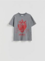 T-shirt z nadrukiem - ciemnoszary. Szare t-shirty damskie Reserved, l, bez wzorów, z bawełny, bez kołnierzyka. Za 59.99 zł.