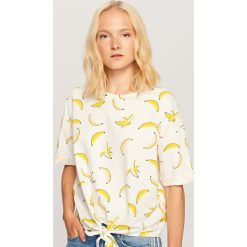 Koszulka we wzory - Kremowy. Białe t-shirty damskie Reserved. Za 39.99 zł.
