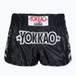 Spodenki treningowe meskie YOKKAO Original Muay Thai. Czarne krótkie spodenki sportowe męskie YOKKAO, m, bez wzorów, z materiału, na fitness i siłownię. Za 269.99 zł.