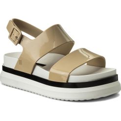 Sandały MELISSA - Cosmic Sandal II Ad 32360 White/Black 53216. Klapki damskie marki Melissa. W wyprzedaży za 249.00 zł.