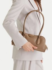 Calvin Klein Torebka Emblem Trio Shoulder Bag LV04F3369G Beżowy. Brązowe torebki do ręki damskie Calvin Klein, bez wzorów, ze skóry, bez dodatków. Za 649.99 zł.