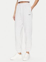 Guess Spodnie dresowe V5GB03 KCS01 Szary Regular Fit. Szare spodnie dresowe damskie Guess, xl, z aplikacjami, z bawełny. Za 189.99 zł.