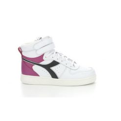 Sneakersy dla dzieci Diadora Magic Gs. Białe trampki i tenisówki chłopięce Diadora, bez wzorów, ze skóry, młodzieżowe, bez zapięcia. Za 288.50 zł.