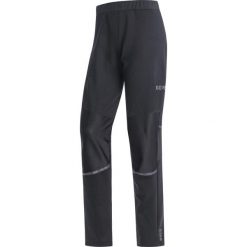 Spodnie do biegania Gore-Tex Infinium™ R5. Czarne krótkie spodenki sportowe męskie Gore Wear, bez wzorów, z gore-texu, do biegania, gore-tex. Za 559.30 zł.