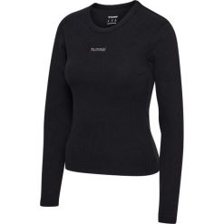 Damska koszulka z długim rękawem Hummel Foundation. Czarne koszulki sportowe damskie Hummel, bez wzorów, sportowe, bez kołnierzyka. Za 254.00 zł.
