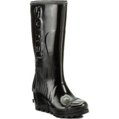 Kalosze SOREL - Joan Rain Wedge Tall Gloss NL2527 Black/Sea Salt 010. Czarne kozaki damskie Sorel, z gumy. W wyprzedaży za 419.00 zł.