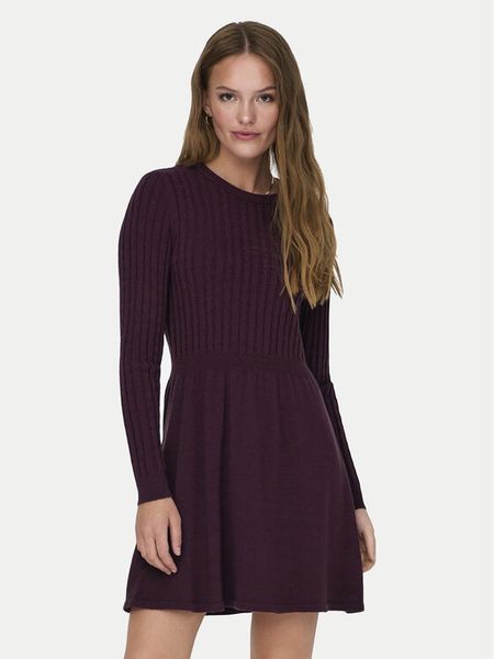ONLY Sukienka dzianinowa 15306551 Bordowy Regular Fit. Czerwone sukienki damskie Only, m, bez wzorów, z dzianiny, bez kołnierzyka, bez ramiączek. Za 179.99 zł.