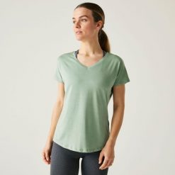 Damska koszulka Vigilant Lightweight Active. Zielone t-shirty damskie Dare 2b, bez wzorów, ze skóry, sportowe, bez kołnierzyka. Za 59.99 zł.
