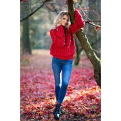 Czerwony Krótki Sweter z Dziurami. Swetry damskie Molly.pl. Za 178.90 zł.