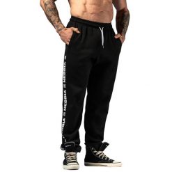 Spodnie do biegania Nebbia Hero. Czarne spodnie sportowe męskie Nebbia, m, bez wzorów, z dresówki, do biegania. Za 319.99 zł.