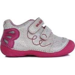 D-D-step botki dziewczęce 19 biały. Białe botki dziewczęce D-D-Step, bez zapięcia. Za 169.00 zł.