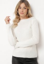 Jasnobeżowy Sweter w Klasycznym Stylu z Dekoltem w Łódkę Zinvirra. Brązowe swetry damskie Born2be, na zimę, m, bez wzorów, klasyczne, bez kołnierzyka, bez ramiączek, bez kaptura. Za 74.99 zł.