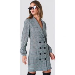 NA-KD Classic Sukienka marynarka z bufiastym rękawem - Grey,Multicolor. Sukienki damskie marki NA-KD Classic. Za 202.95 zł.