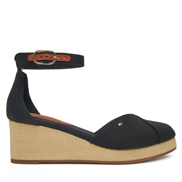Espadryle Tommy Hilfiger. Czarne sandały damskie Tommy Hilfiger, bez wzorów, bez obcasa, bez zapięcia. Za 239.99 zł.