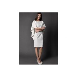 SUKIENKA KOKTAJLOWA z dekoltem na plecach - IMAAN. Białe sukienki damskie marki Rahri, z elastanu, eleganckie, z dekoltem na plecach. Za 489.00 zł.