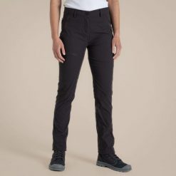 Spodnie trekkingowe damskie Craghoppers NosiLife PRO Trouser III. Brązowe spodnie sportowe damskie Craghoppers, bez wzorów, trekkingowe. Za 399.99 zł.