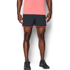 Under Armour Spodenki męskie UA QUALIFIER 5'' WOVEN SHORT czarne r. XL (1289626-016). Krótkie spodenki sportowe męskie marki Under Armour. Za 99.00 zł.