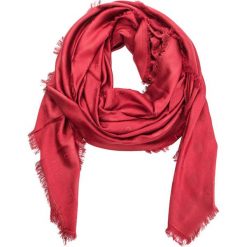 Chusta TWINSET - Kefia OA8T1Q Lampone Scuro 0097S. Czerwone szaliki i chusty damskie Twinset, z materiału. Za 319.00 zł.