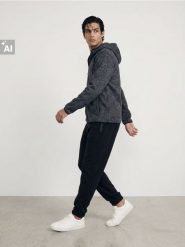 Spodnie polarowe jogger - czarny. Czarne spodnie sportowe męskie Sinsay, l, bez wzorów, z polaru, na fitness i siłownię. Za 59.99 zł.