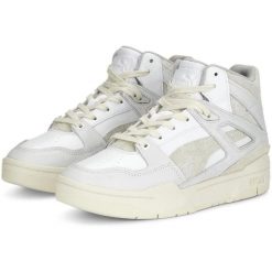Buty do chodzenia damskie Puma Slipstream Hi Thrifted. Białe obuwie sportowe damskie Puma, bez wzorów, trekkingowe. W wyprzedaży za 330.00 zł.