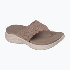 Klapki damskie SKECHERS Ultra Flex 3.0 Rhythm Waves. Brązowe klapki damskie Skechers, bez wzorów, bez obcasa. Za 239.99 zł.