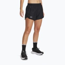 Spodenki do biegania damskie Under Armour Fly By 3" Novelty. Czarne legginsy damskie Under Armour, m, bez wzorów, sportowe, do biegania. Za 129.99 zł.