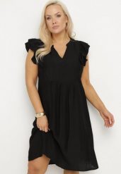 Czarna Sukienka Pudełkowa z Bawełną i Trójkątnym Dekoltem Ozdobiona Falbankami Vikirva. Czarne sukienki dla dziewczynek Born2be, bez wzorów, z bawełny, eleganckie, bez ramiączek, długie. Za 79.99 zł.