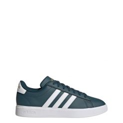 Buty Grand Court Cloudfoam Lifestyle Court Comfort. Białe obuwie sportowe damskie Adidas, bez wzorów, trekkingowe. Za 300.75 zł.