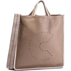 Torebka COCCINELLE - CJ0 C Bag E1 CJ0 18 01 01 Taupe/Seachell 910. Torebki do ręki damskie marki Coccinelle. W wyprzedaży za 809.00 zł.