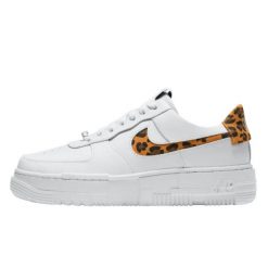 Buty do chodzenia dla dorosłych Air Force 1 Low Pixel Leopard. Brązowe obuwie sportowe damskie Nike, bez wzorów, ze skóry, do koszykówki, Nike Air Force. Za 1,396.94 zł.