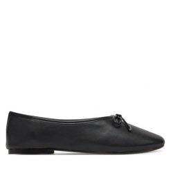 Baleriny Aldo. Czarne baleriny damskie Aldo, bez wzorów, bez obcasa. Za 219.99 zł.