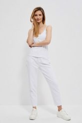 Koszulka damska biała. Białe t-shirty damskie MOODO, l, bez wzorów, z bawełny, bez kołnierzyka. W wyprzedaży za 24.99 zł.