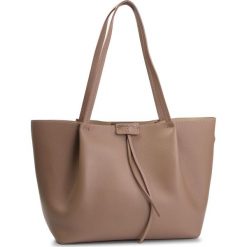 Torebka PATRIZIA PEPE - 8896/A4U8-B655 Real Taupe. Brązowe torebki do ręki damskie Patrizia Pepe, bez wzorów, ze skóry, klasyczne, bez dodatków. W wyprzedaży za 629.00 zł.