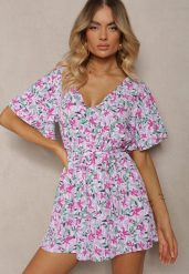 Jasnofioletowy Kombinezon z Dekoltem w Serek z Gumką w Talii i Materiałowym Paskiem Tessanda. Fioletowe sukienki damskie Renee, na co dzień, l, bez wzorów, z materiału, eleganckie, bez kołnierzyka, bez ramiączek, kopertowe. Za 39.99 zł.
