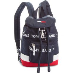Plecak TOMMY JEANS - Tj Heritage Mini Bac AU0AU00251 901. Plecaki damskie marki Tommy Jeans. W wyprzedaży za 309.00 zł.