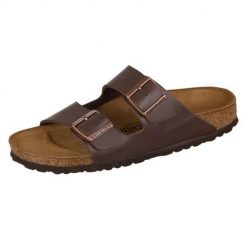 Klapki damskie Birkenstock Arizona Dunkelbraun Birkoflor. Brązowe klapki damskie Birkenstock, bez wzorów, z materiału. Za 349.00 zł.