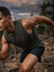 Bawełniana koszulka na ramiączkach - zielony. Zielone koszulki sportowe męskie Sinsay, l, bez wzorów, z bawełny, bez kołnierzyka, bez ramiączek. Za 19.99 zł.