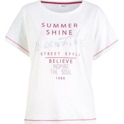 T-shirt z nadrukiem i okrągłym dekoltem bonprix biel wełny z nadrukiem. Bluzki damskie bonprix. Za 21.99 zł.