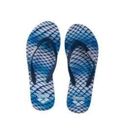 Klapki japonki basenowe plażowe klasyczne Arena Beach Tong. Białe klapki damskie Arena, bez wzorów, klasyczne, bez obcasa. Za 79.00 zł.