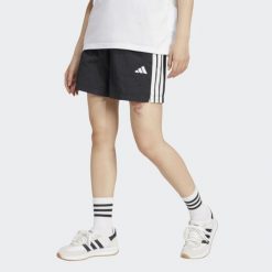 Spodenki damskie ADIDAS szerokie. Czarne szorty sportowe damskie Adidas, l, bez wzorów, z dresówki, sportowe. Za 129.99 zł.