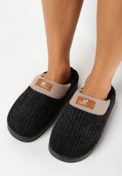 Czarne Kapcie z Futerka Ozdobione Tłoczeniem i Naszywką Lavetire. Czarne kapcie damskie Born2be, z aplikacjami, z gumy. Za 29.99 zł.